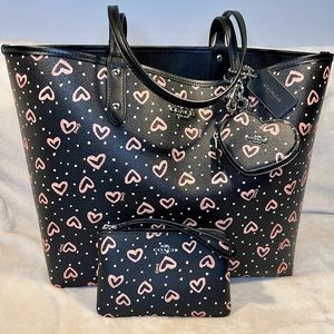 Coach City Tote Hearts 💗 Bundle *New*